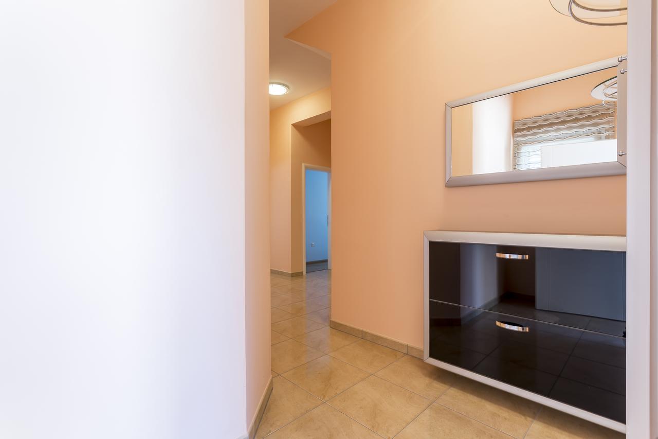 Apartmani Lukic Спліт Екстер'єр фото