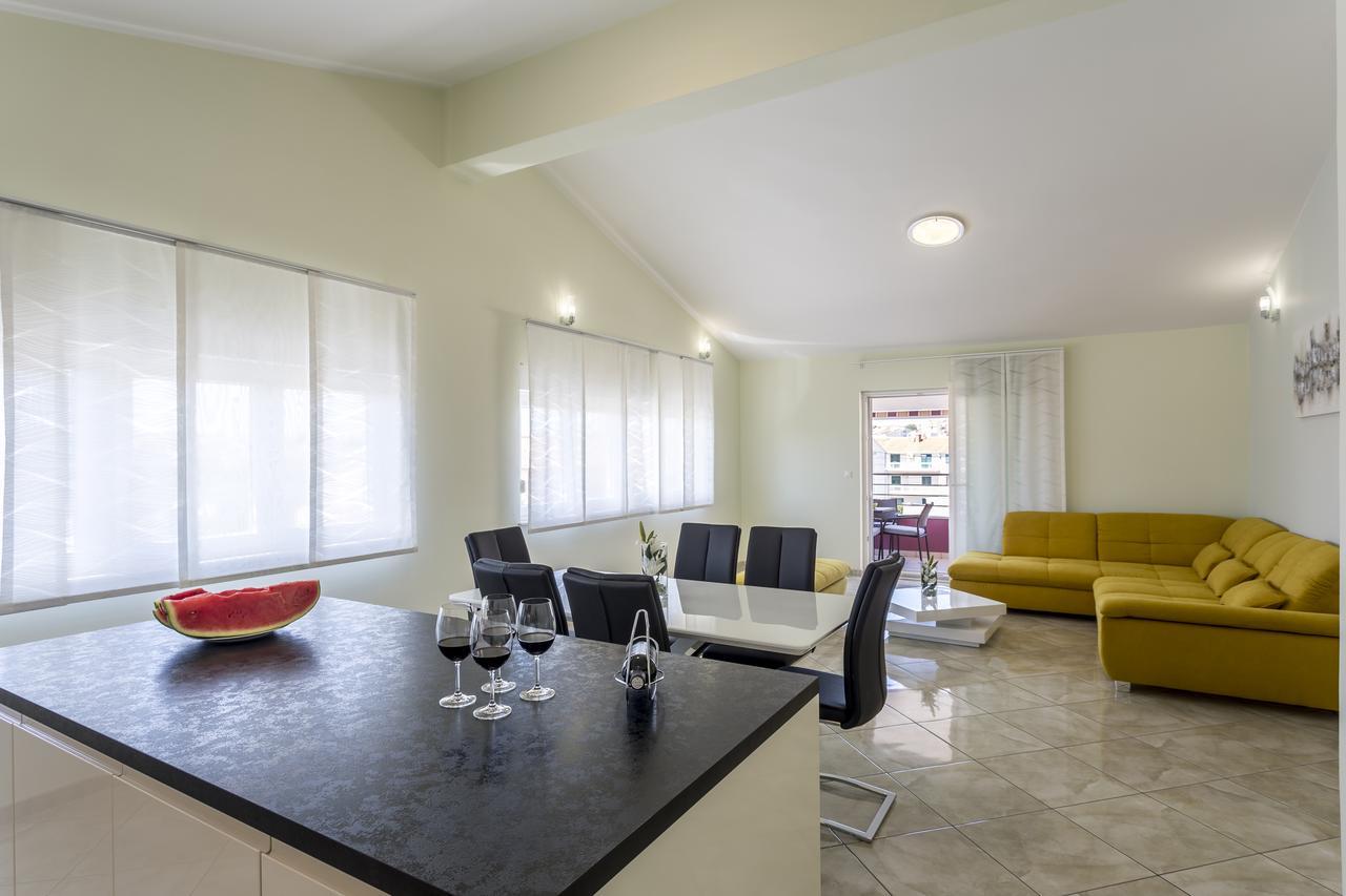 Apartmani Lukic Спліт Екстер'єр фото