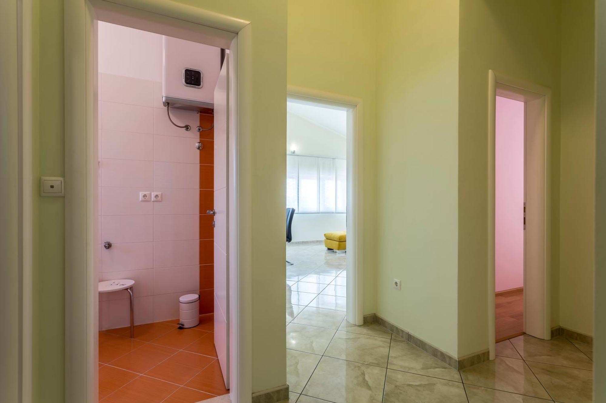 Apartmani Lukic Спліт Екстер'єр фото